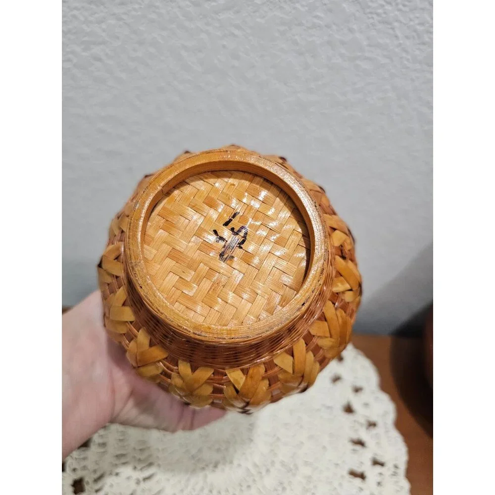 Wicker Single Stem Vase/Glass Vase‎ Inside - SEE DESCRIPTION